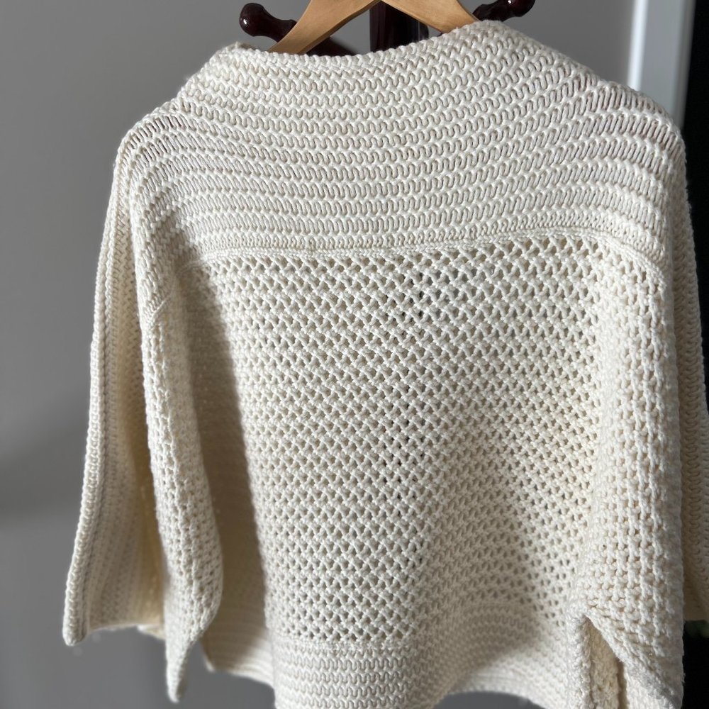 New! Black Label Women’s 3/4 Sleeve Sweater